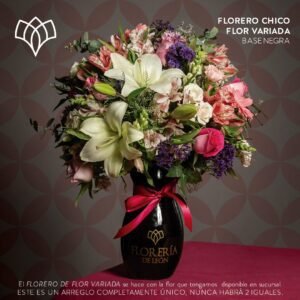 Florero chico negro Flor Variada