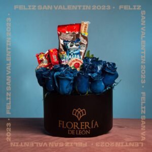 Caja rosas azules y dulce