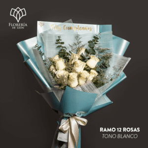 Ramo 12 rosas blancas