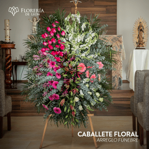 Medallón sobre caballete blanco